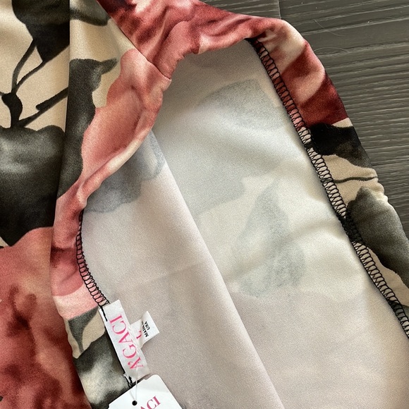 NWT Gorgeous Midi Skirt - Picture 4 of 4